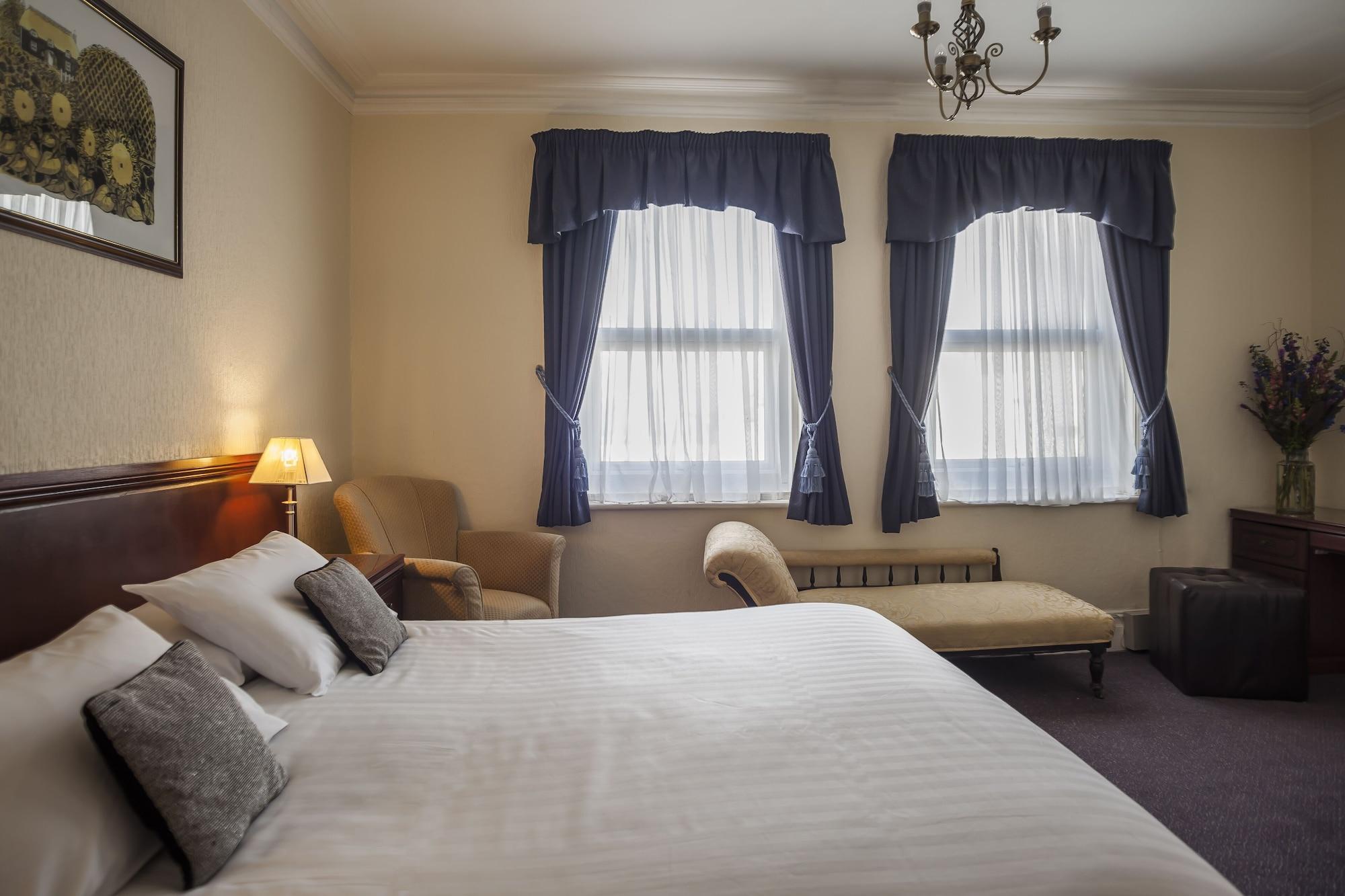 Devonshire Park Hotel Eastbourne Exteriör bild