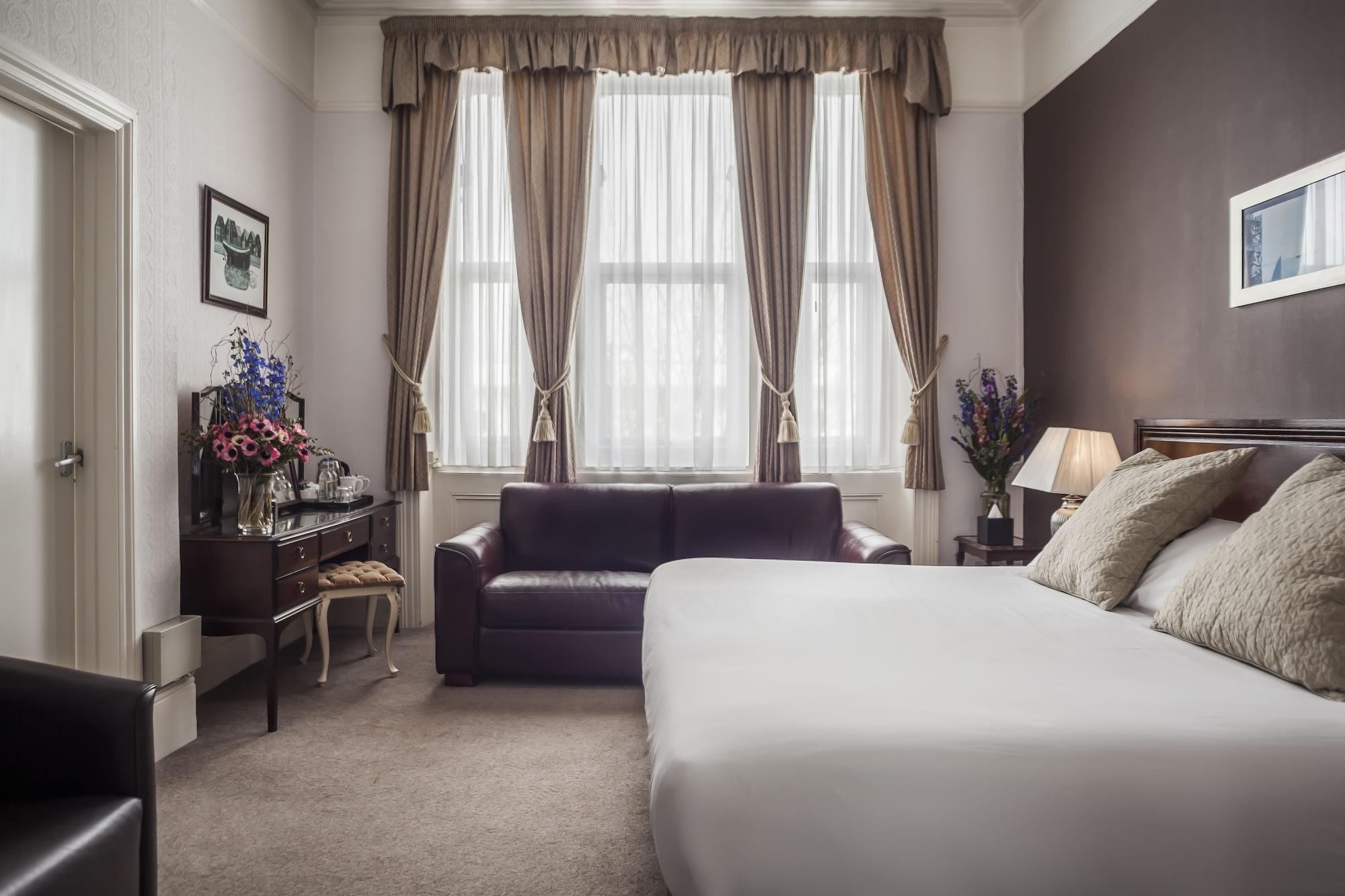 Devonshire Park Hotel Eastbourne Exteriör bild